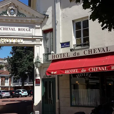 Отель Du Cheval Rouge 3*