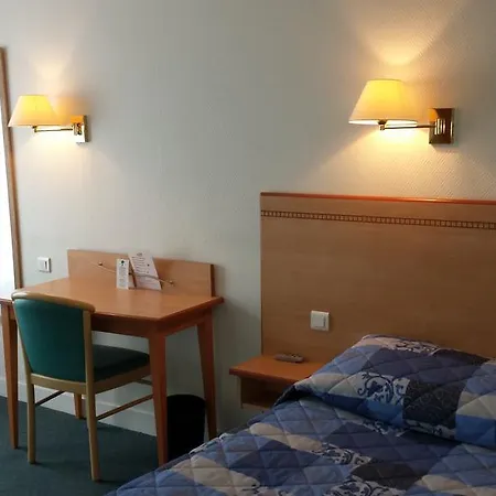 Du Cheval Rouge Hotel 3*