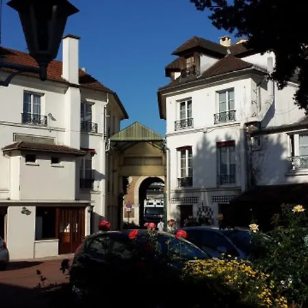 Du Cheval Rouge Versailles