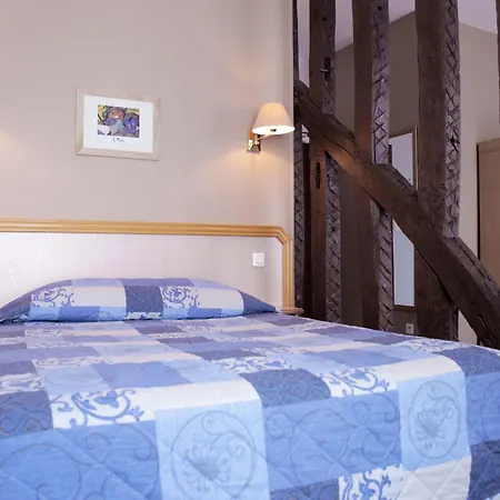 Du Cheval Rouge Hotel 3*