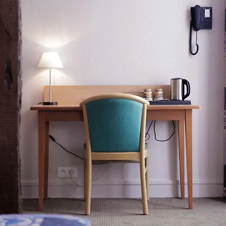 Du Cheval Rouge Hotel Versailles