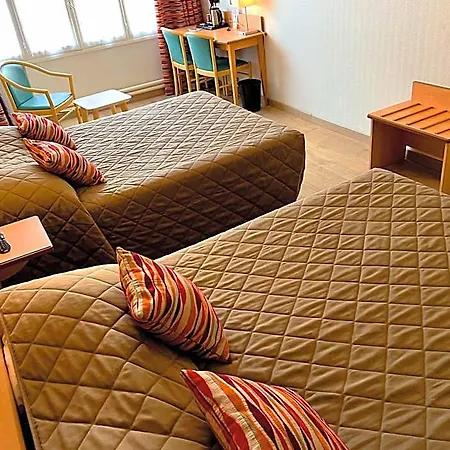 Hotell Du Cheval Rouge